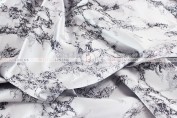 SHATTERED - TABLE LINEN - ONYX