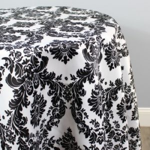 Damask Print Lamour