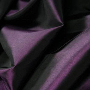 Solid Taffeta Table Linen - 1034 Plum